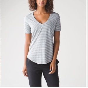 Lululemon love tshirt